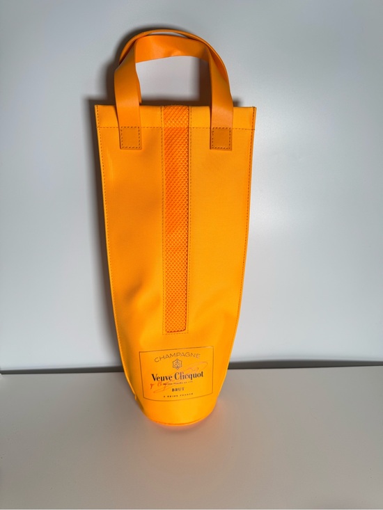 Veuve Clicquot Other - Veuve Clicquot Champagne Insulated Tote Travel Gift Bag